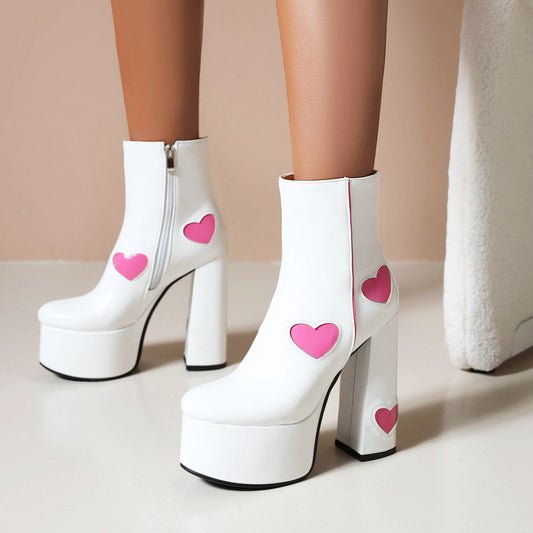 Mod Weiße Stiefeletten, Stiefel mit klobigem Absatz, Gogo-Stiefel, Stiefel mit Herzaufnäher,