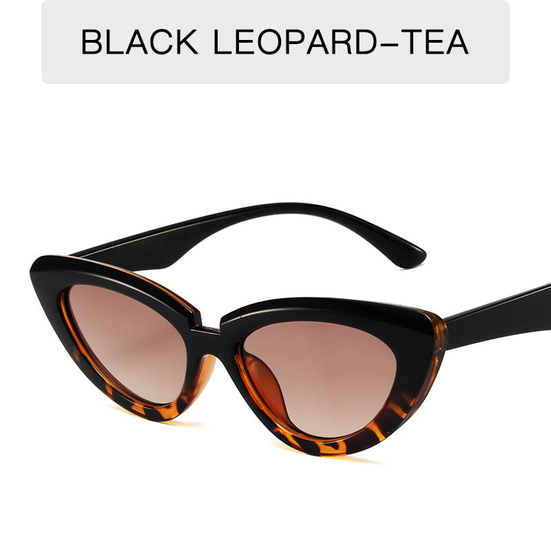 Women's Retro Cat Eye Sunglasses, 60s style sunglasses, Women's Vintage Style Sunglasses