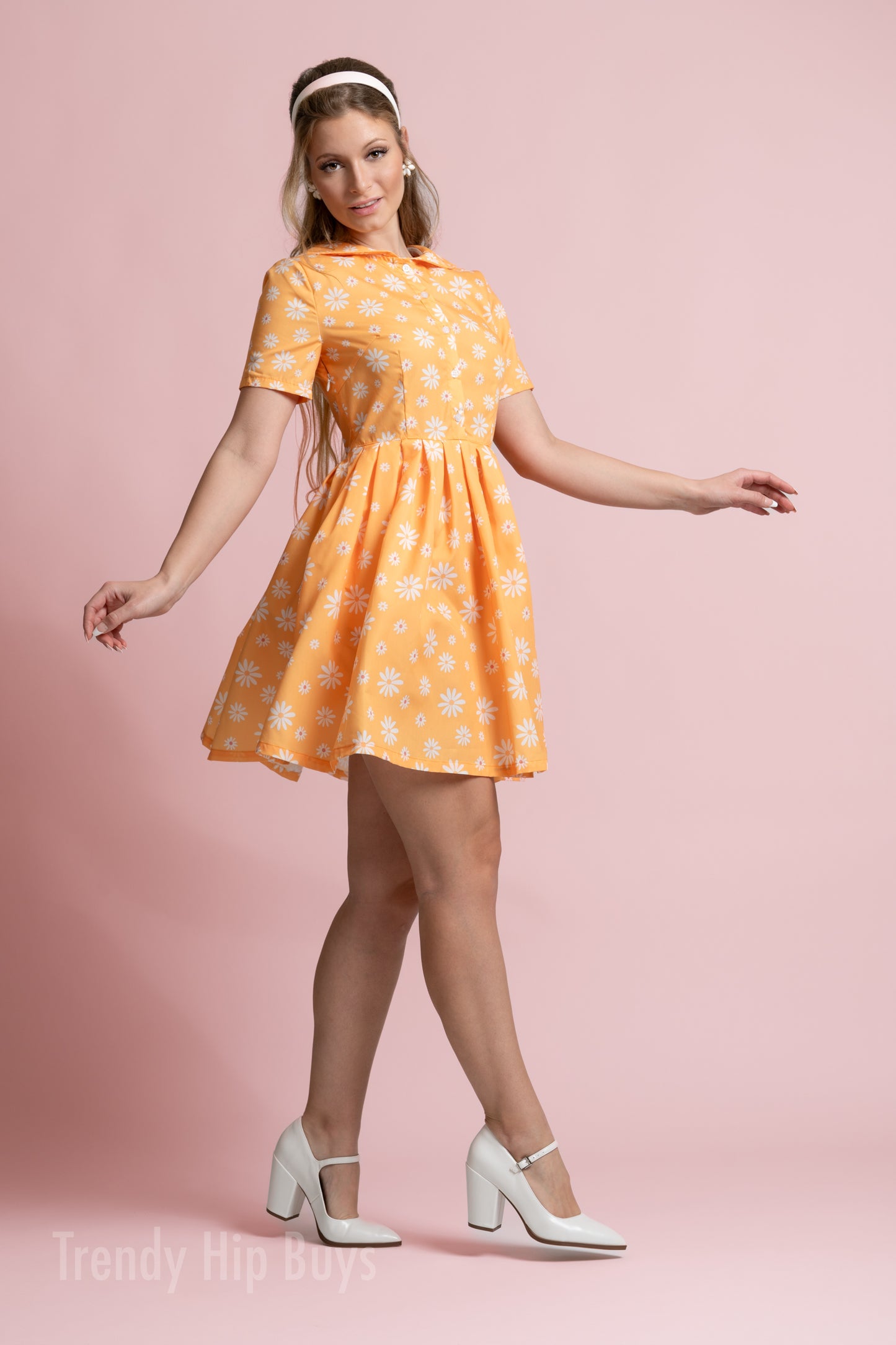 Vintage-Kleiderstil, Kleid im 50er-Jahre-Stil, gelbes Blumenkleid, Retro-Kleid, gelbes Sonnenkleid, Rockabilly-Kleid, Matrosenkleid, Pin-Up-Kleid